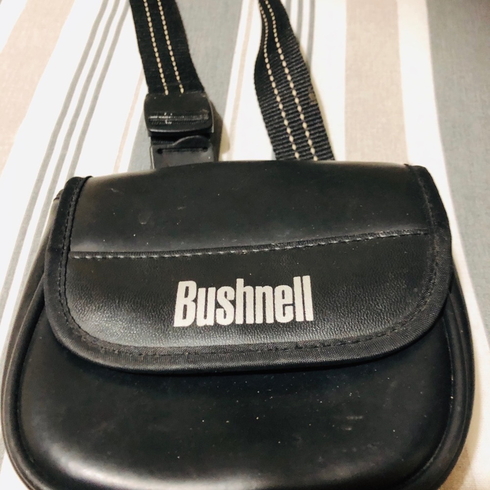 Shoulder pouch - Picture 2 of 3